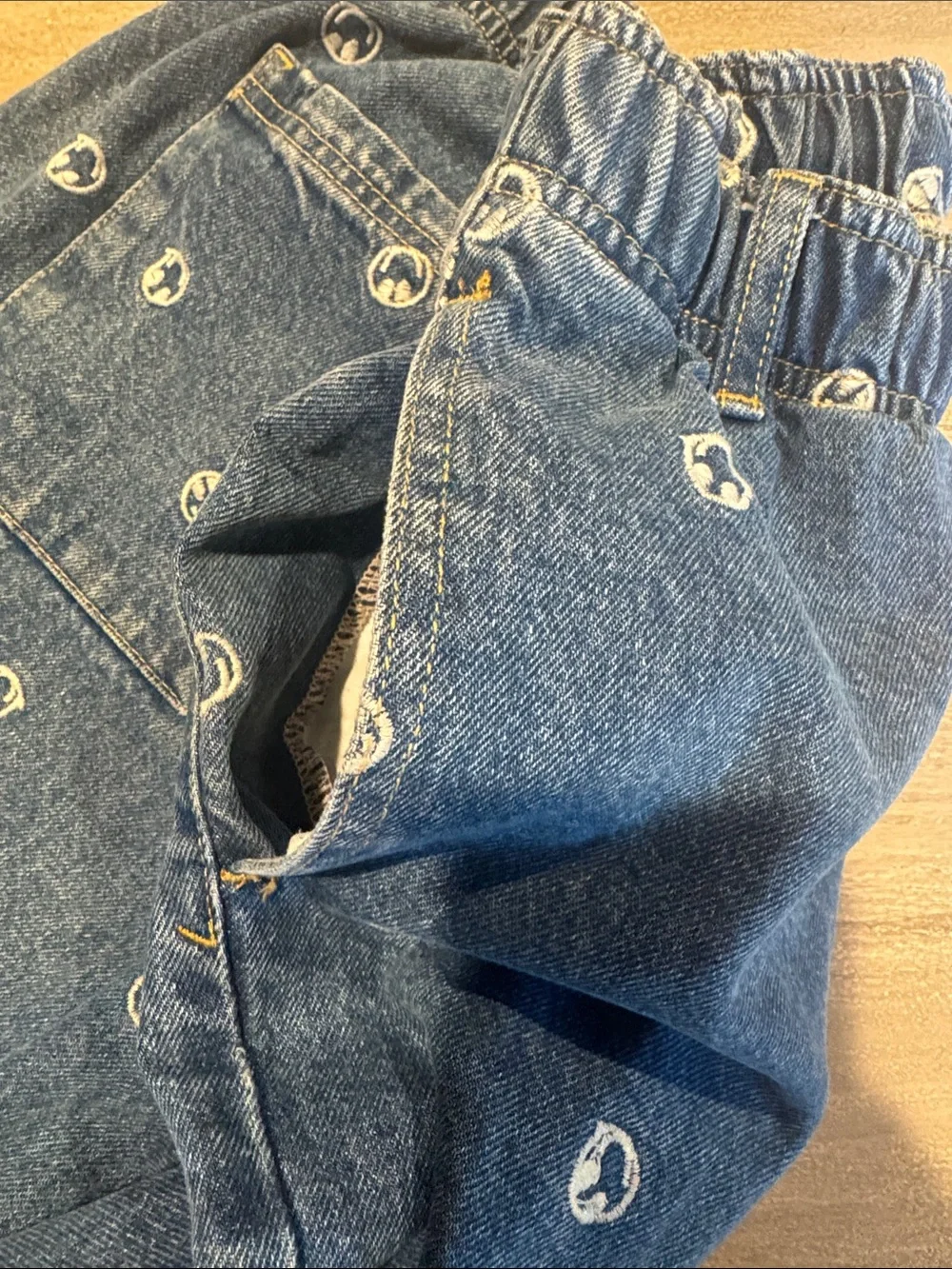 BDG Urban Outfitters Smiley Face Embroidered Denim Elastic Jogger Jeans Size M